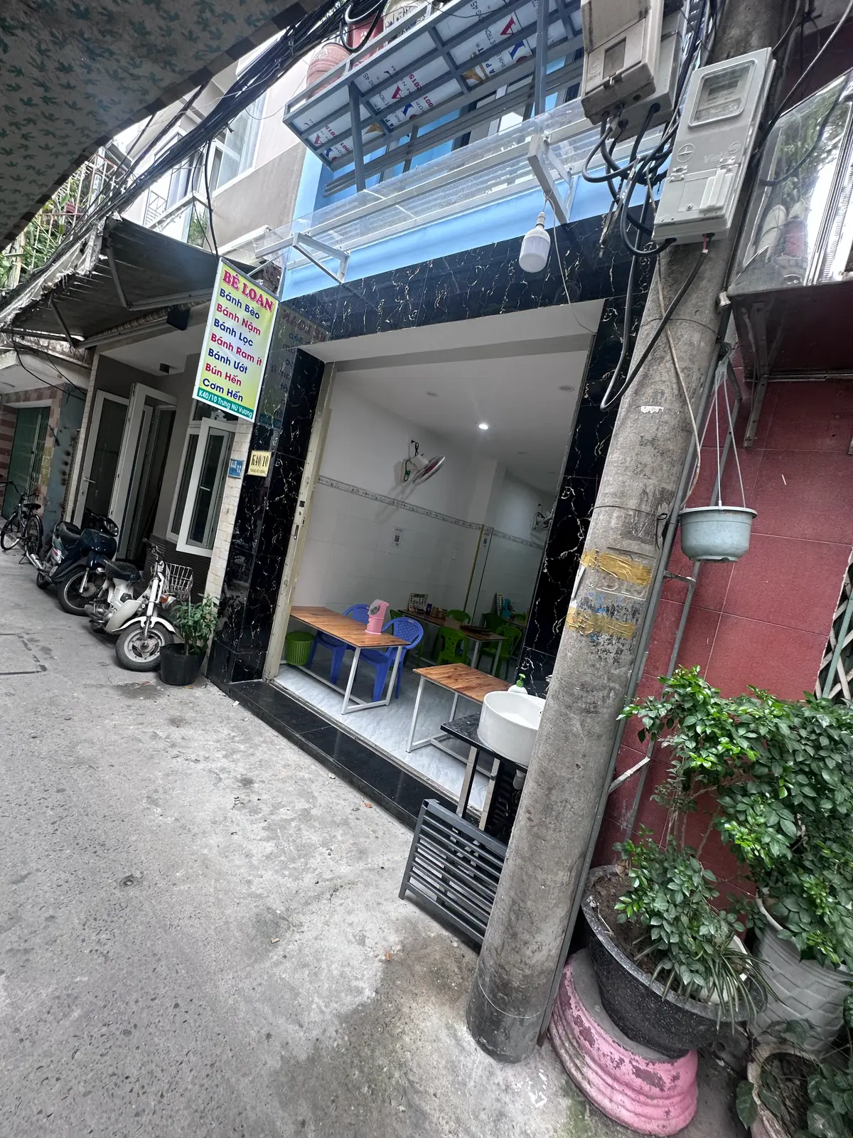 The alley leading to Be Loan on Trung Nu Vuong Street, Da Nang