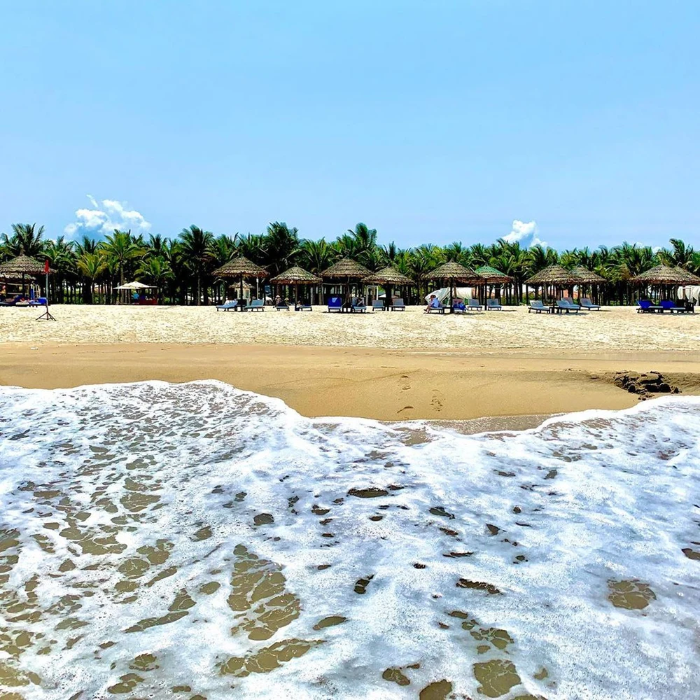 10 Beautiful Beaches in Da Nang That Will Capture Tourists' Hearts