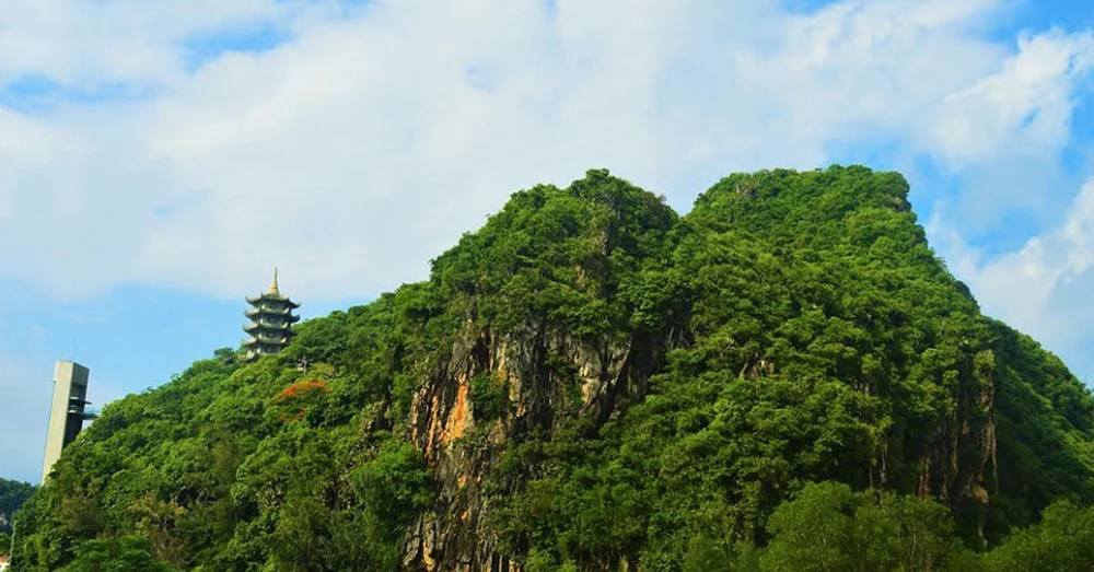 16 Famous Pagodas in Danang for a Journey to Find Peace