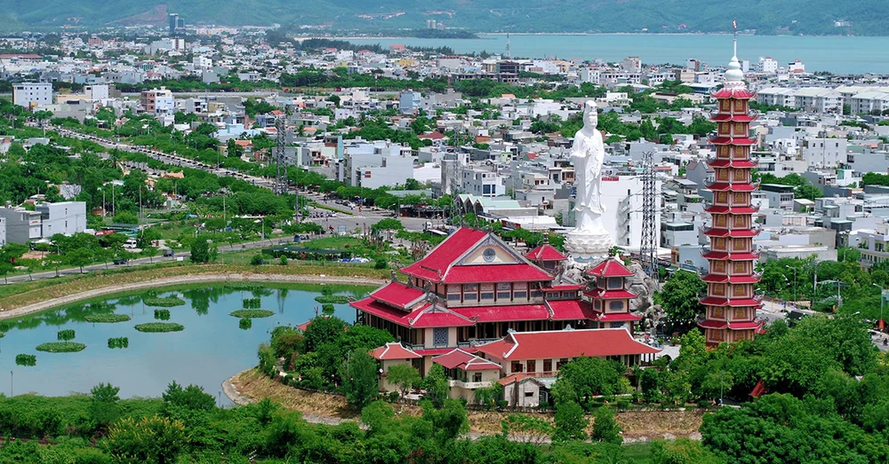 16 Famous Pagodas in Danang for a Journey to Find Peace